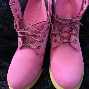 Timberland Limited Edition Susan B. Komen Hiking Boot